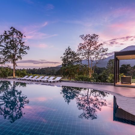 Chatrium Golf Resort Soi Dao Chanthaburi Ban Thap Sai Exterior foto