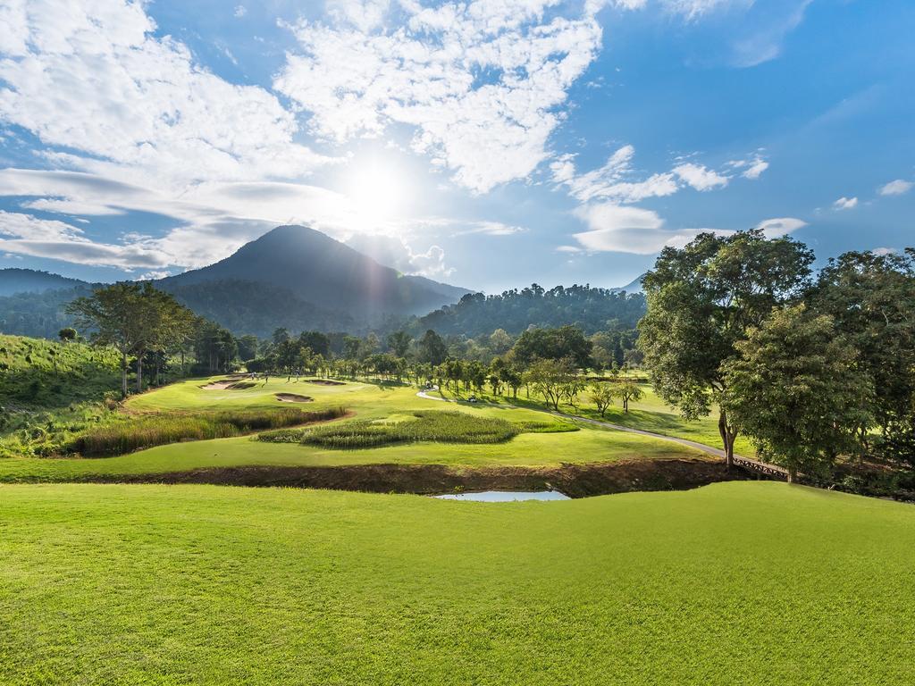 Chatrium Golf Resort Soi Dao Chanthaburi Ban Thap Sai Exterior foto